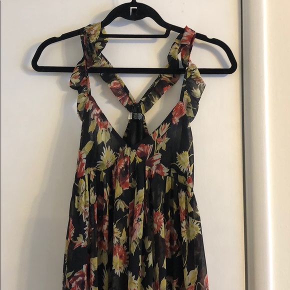 Volcolm Dress - Picture 4 of 10